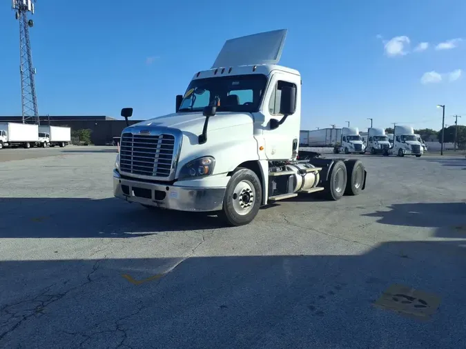 2019 FREIGHTLINER/MERCEDES CASCADIA 125bbad00b62267430bb04182e630d03aa7