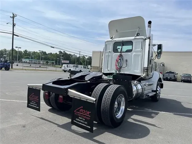 2017 WESTERN STAR 4900