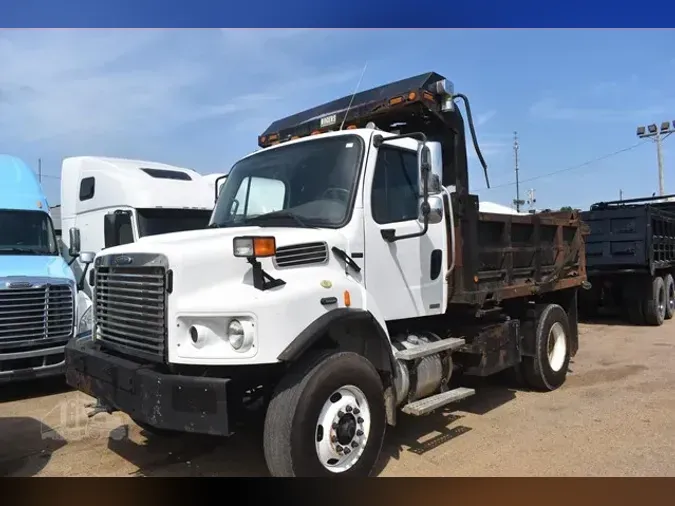2005 FREIGHTLINER BUSINESS CLASS M2 106bbb066297dd02aa7bc060ec5b43b86b1