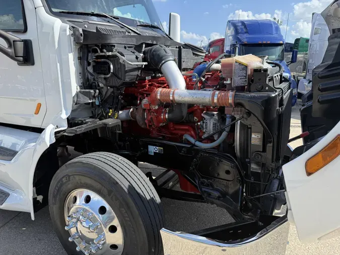 2022 Peterbilt 579