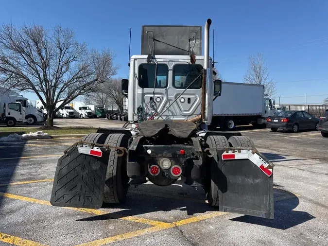 2019 FREIGHTLINER/MERCEDES CASCADIA 113