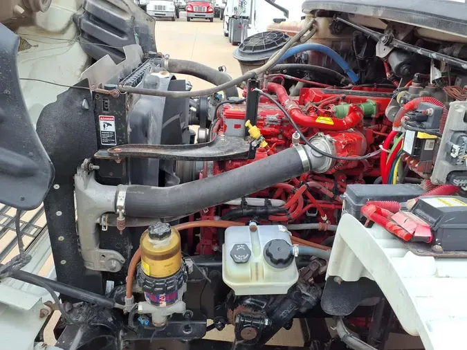 2019 FREIGHTLINER/MERCEDES M2 106