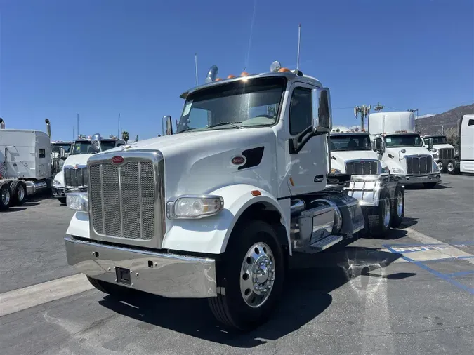 2021 Peterbilt 567