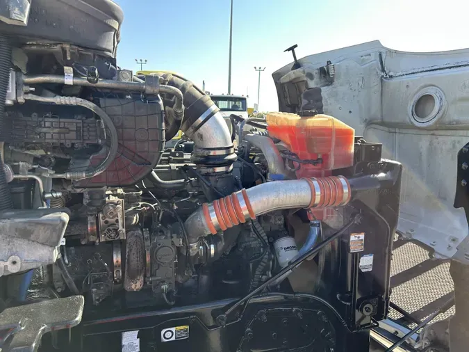 2017 Peterbilt 579
