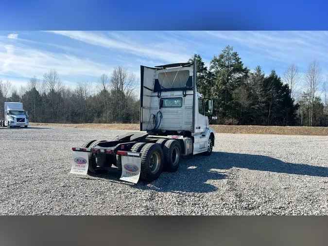 2018 Volvo VNL300