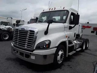 2018 FREIGHTLINER CASCADIA 125