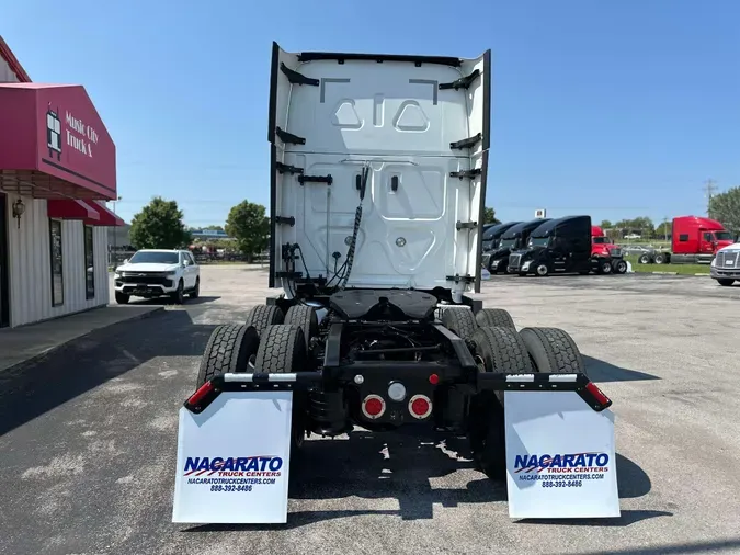 2019 FREIGHTLINER CASCADIA