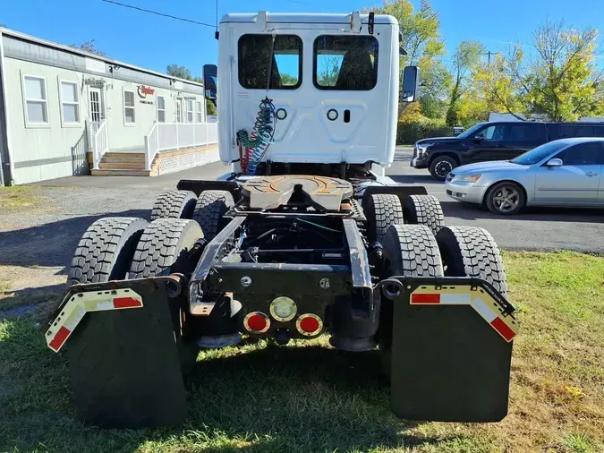 2019 FREIGHTLINER/MERCEDES CASCADIA 125bbc15849a6ae138f91ab9bcad478bed8