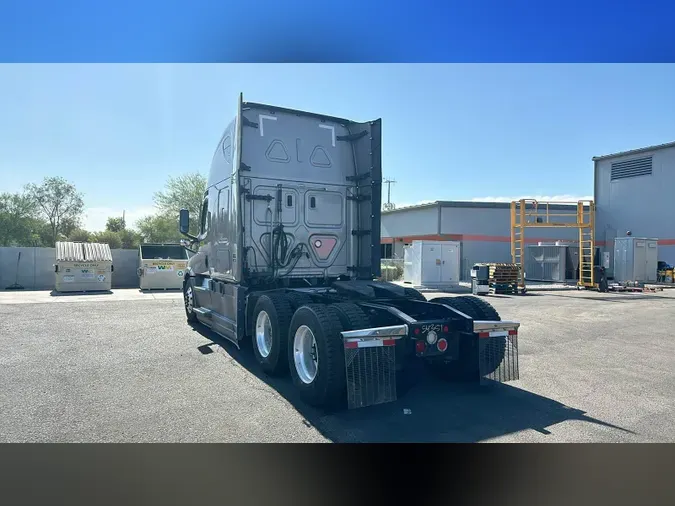 2023 Freightliner Cascadia