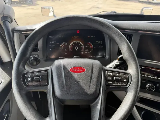 2022 Peterbilt 579