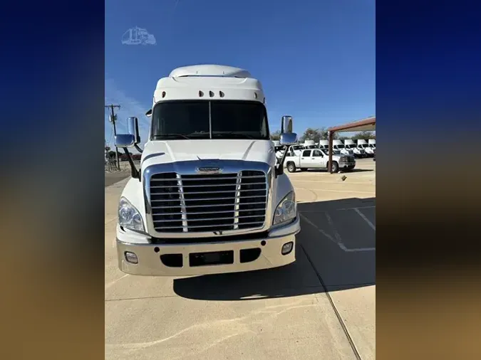 2018 FREIGHTLINER CASCADIA 125