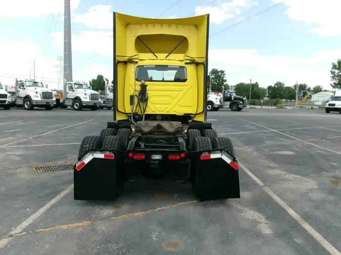 2023 International LT625