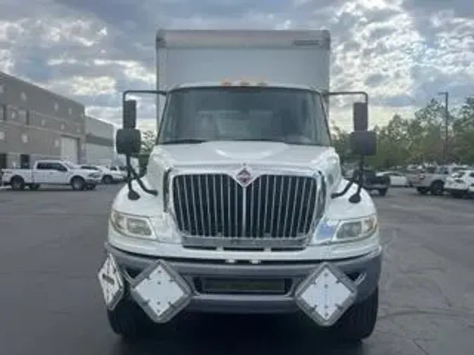2017 International 4400