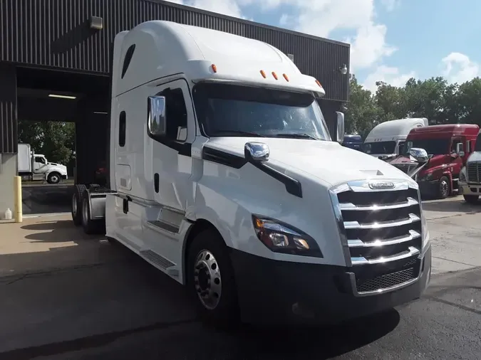 2020 FREIGHTLINER NEW CASCADIA PX12664