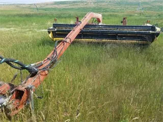 2000 New Holland 1475
