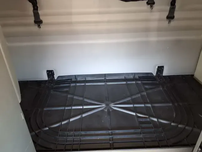 2020 VOLVO VNR64T-640