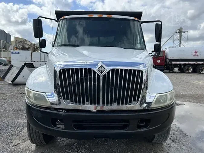 2006 INTERNATIONAL DURASTAR 4200