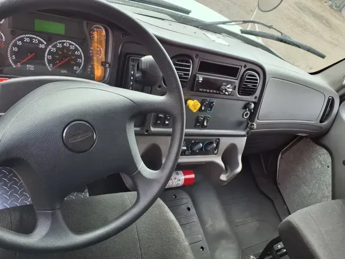 2019 FREIGHTLINER/MERCEDES M2 106
