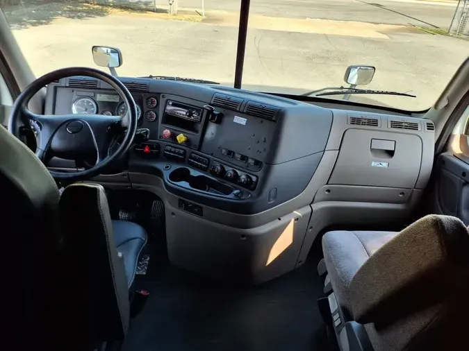 2019 FREIGHTLINER CASCADIA 125