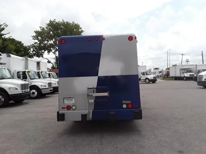 2018 NAVISTAR INTERNATIONAL 4300LP (4X2)
