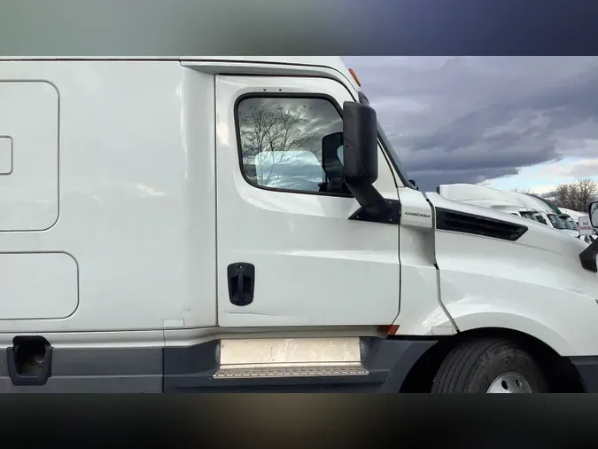 2020 Freightliner Cascadia 126bbf0b451330d0afc55a9ddf841a17e04