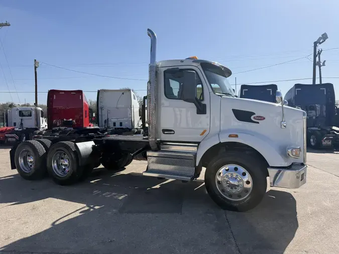 2020 Peterbilt 567
