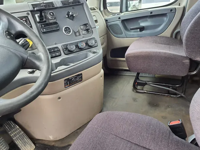 2018 FREIGHTLINER/MERCEDES CASCADIA 125