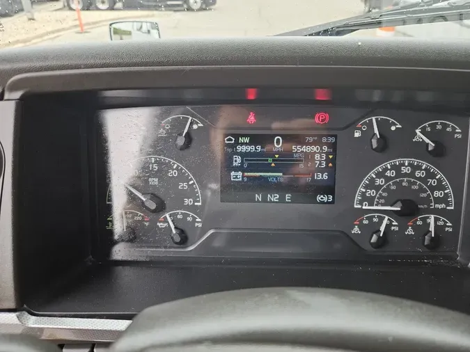 2020 VOLVO VNL64T760