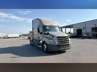 2023 Freightliner Cascadia 126