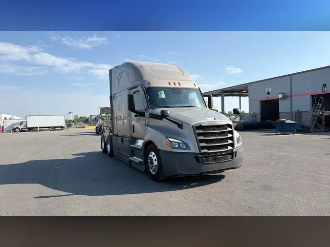 2023 Freightliner Cascadia 126bbfeb8139cb4b437b96b067d1df735a6