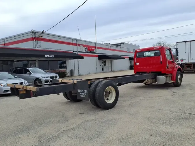 2020 FREIGHTLINER/MERCEDES M2 106
