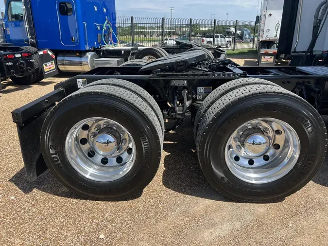 2021 Peterbilt 579