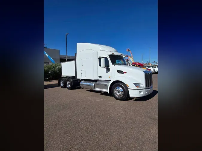 2020 Peterbilt 579