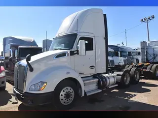 2021 KENWORTH T680