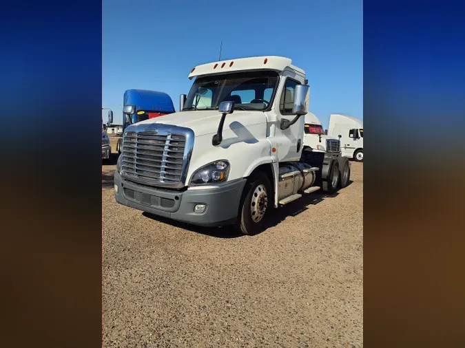 2018 FREIGHTLINER/MERCEDES CASCADIA 125bc06283ca7397da7870a596c96538da7