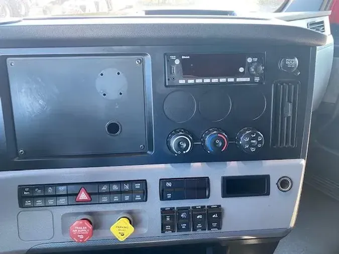 2022 Freightliner Cascadia
