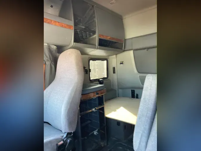 2020 NAVISTAR INTERNATIONAL LT625 SLPR CAB