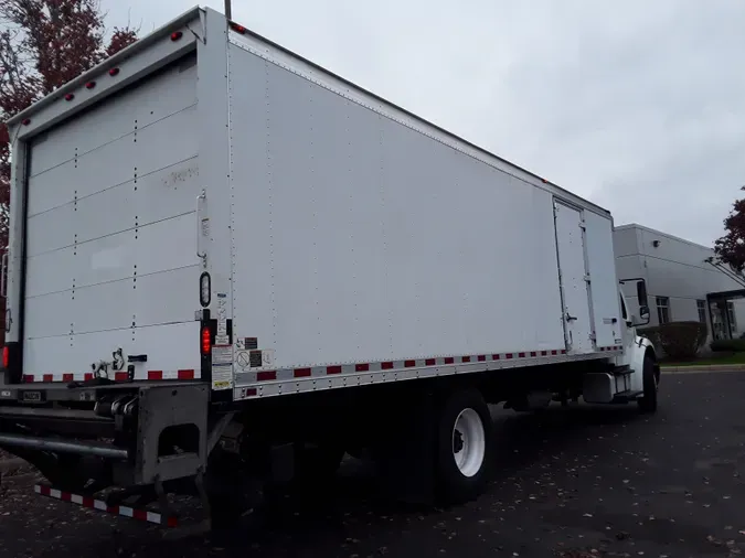 2016 FREIGHTLINER/MERCEDES M2 106