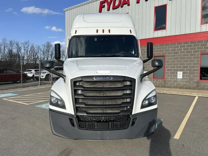 2023 Freightliner Cascadia&reg;