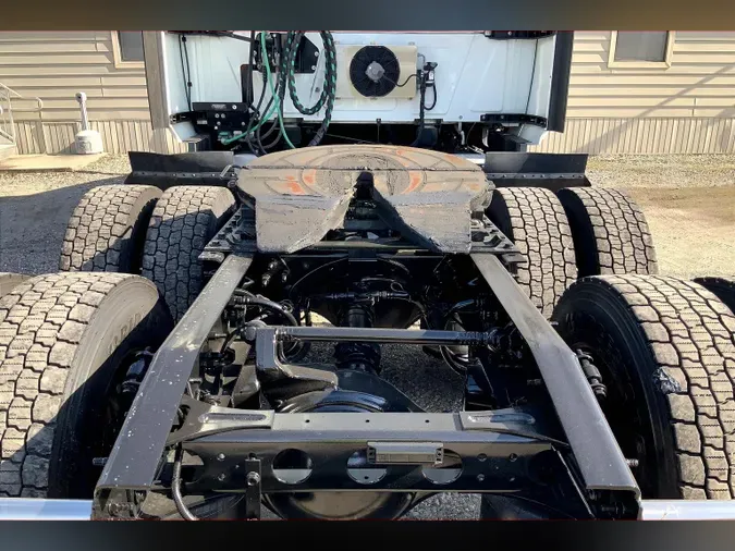 2021 INT LT625 6x4