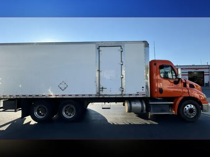 2018 FREIGHTLINER/MERCEDES CASCADIA 113