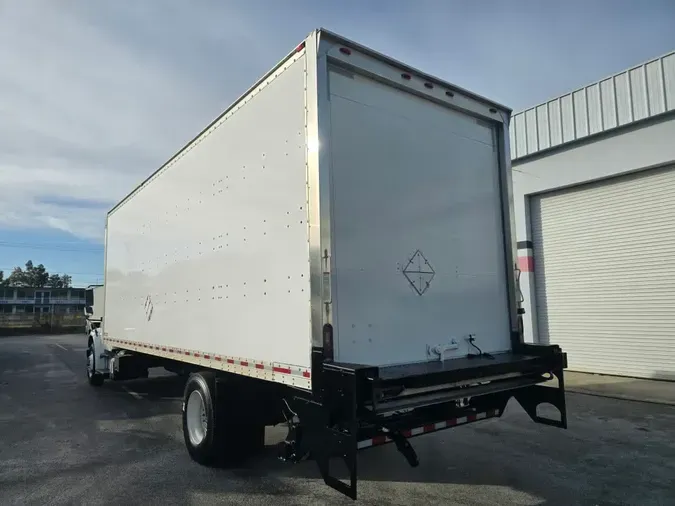 2018 FREIGHTLINER/MERCEDES M2 106