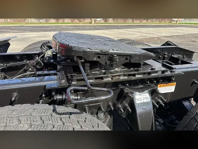 2023 FREIGHTLINER CA126