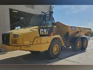 2018 CATERPILLAR 725C2