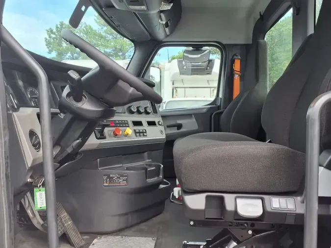 2019 FREIGHTLINER NEW CASCADIA PX12664