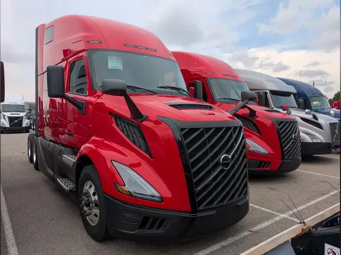 2026 VOLVO VNL64T860