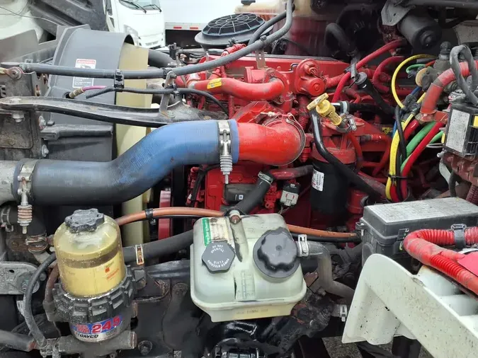 2019 FREIGHTLINER/MERCEDES M2 106