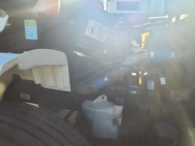 2019 FREIGHTLINER/MERCEDES M2 106