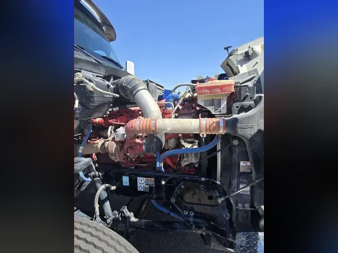 2020 Peterbilt 567