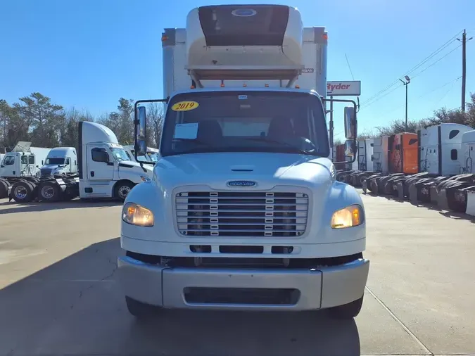 2019 FREIGHTLINER/MERCEDES M2 106